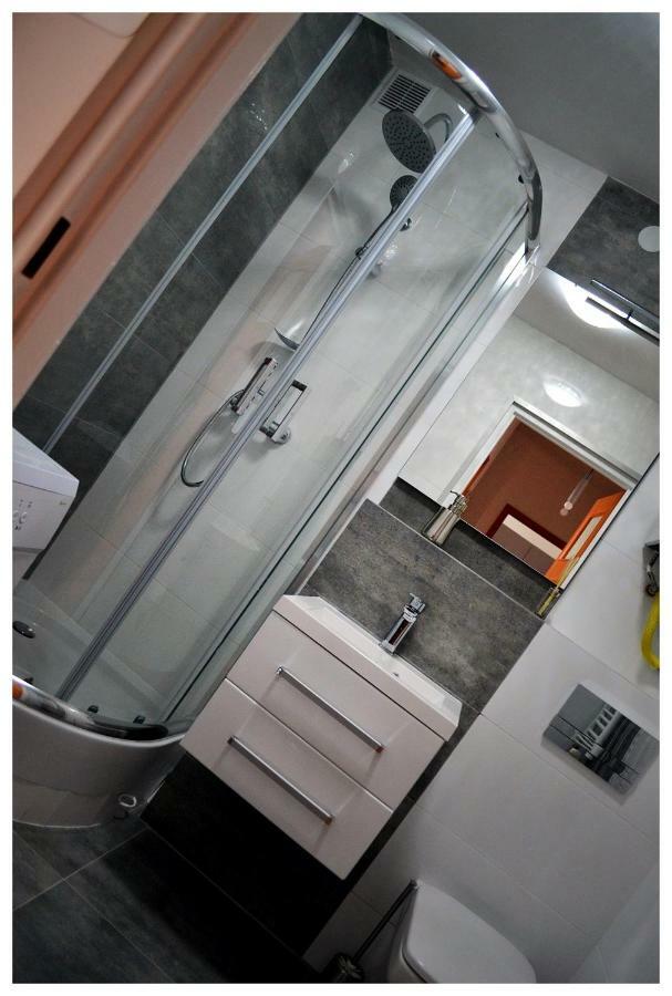Color24 Apartament Stalowa Wola Esterno foto